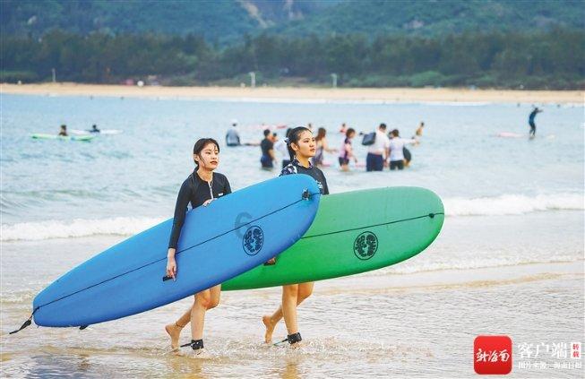 为什么很多人自称985废物？寒门子弟该怎么走出大学迷宫？